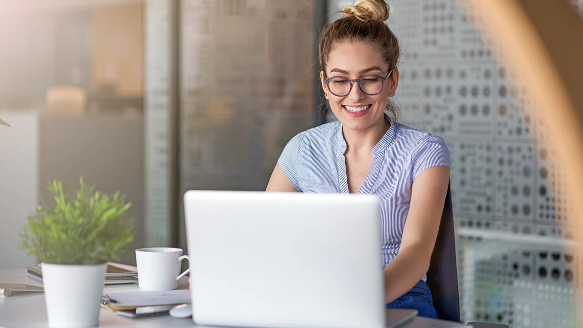 Reclamar devolución IRPF prestación maternidad paternidad