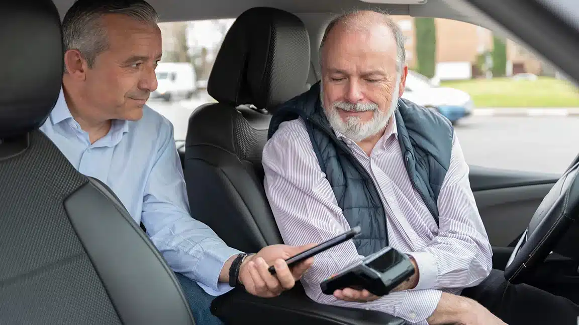 ¿Cómo debe facturar un taxista?