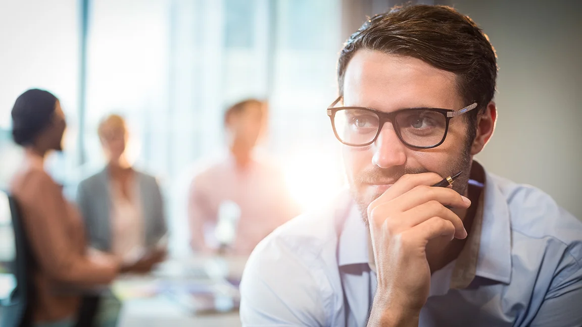 Mínimo empresas facturar autónomo