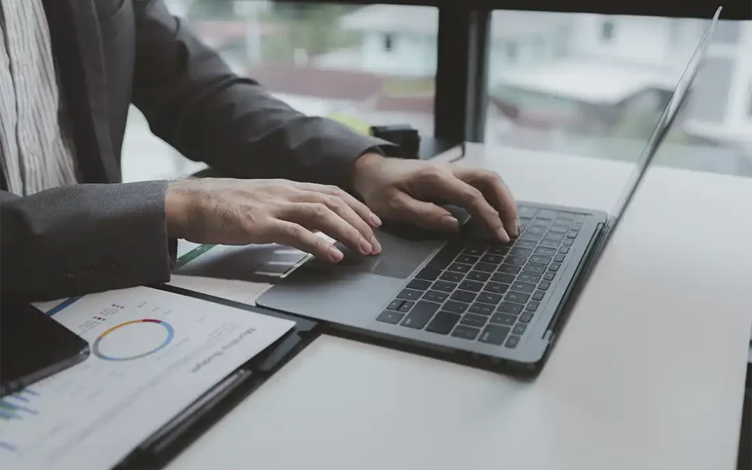 Cómo gestionar el IVA en operaciones triangulares intracomunitarias